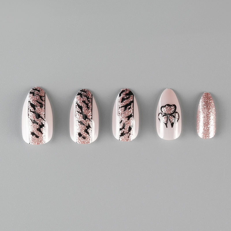 Sparkling Leopard Chic