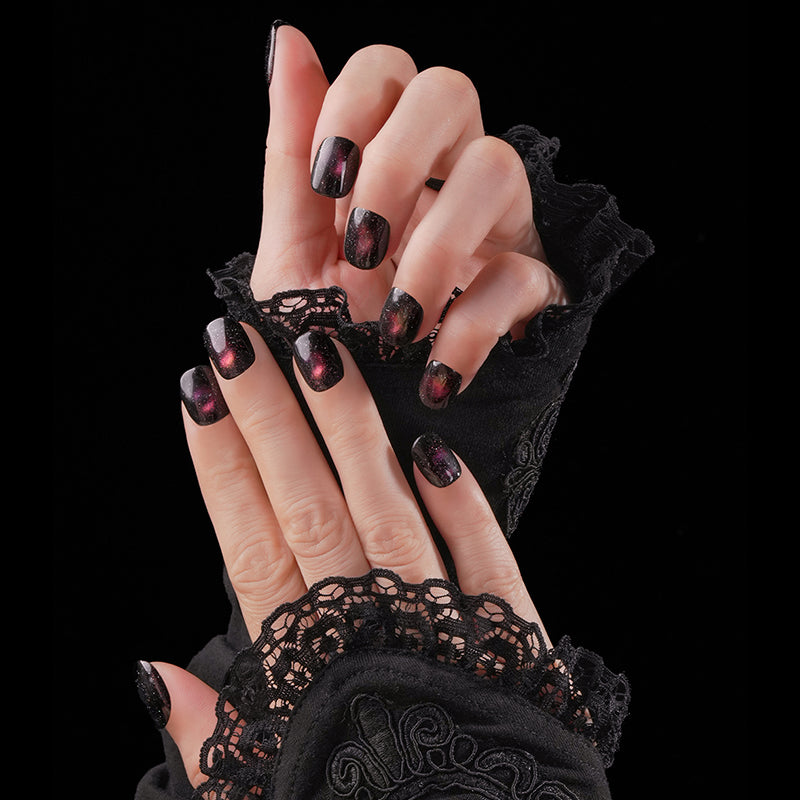 Elegant Cat Eye Scarlet